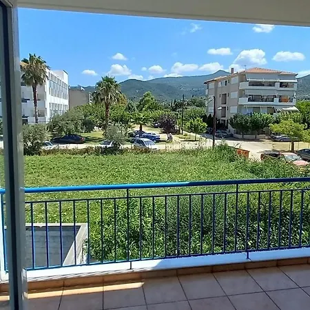 Glaros Διαμέρισμα *