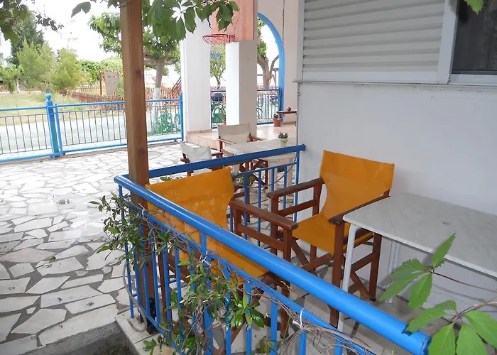 Glaros Lägenhet Loutra Aidhipsou